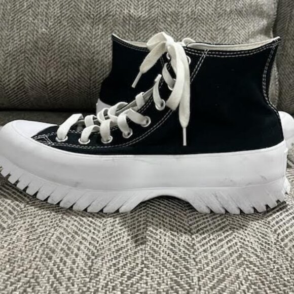 Converse Chuck Taylor All Star Lugged 2.0 Unisex Black White 8.5 Men /10.5 Women - Picture 5 of 8